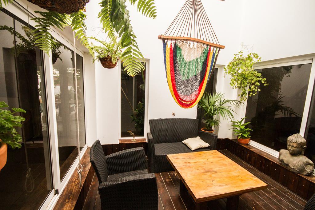 Surfhouse Hotel คอร์ราเลโฮ ภายนอก รูปภาพ